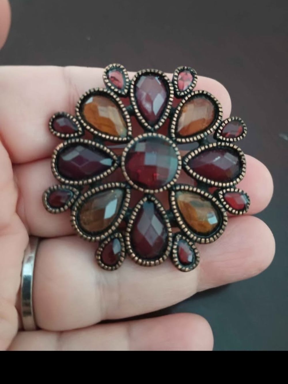 Floral  Brooch